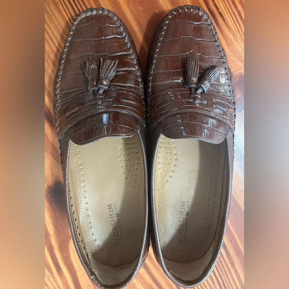 Florsheim Croc Embossed Tassel Loafers Mens 9D Brown Leather Dress Comfort Shoes